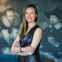Pasfoto Suzanne Booij