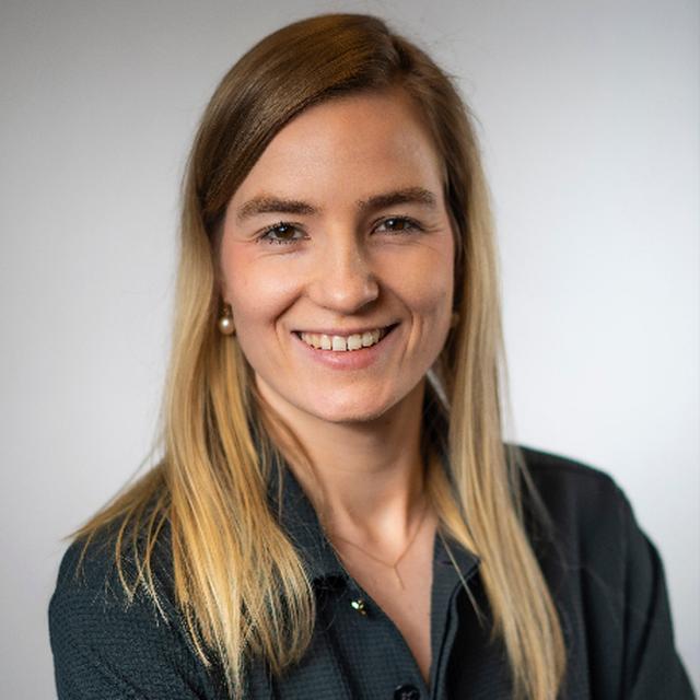 Pasfoto Kirsten Dabekaussen